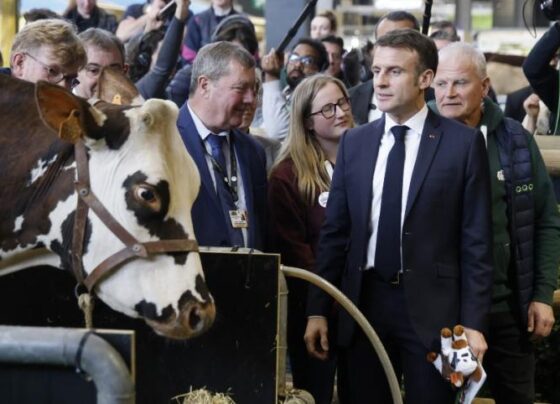 Macron vs Agriculteurs