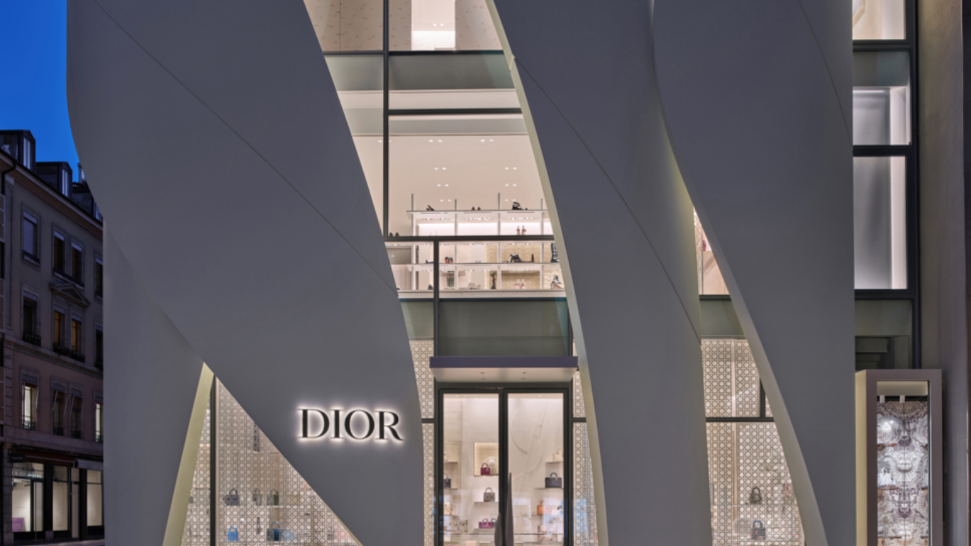 Christian Dior inaugure une boutique effarante à Genève 