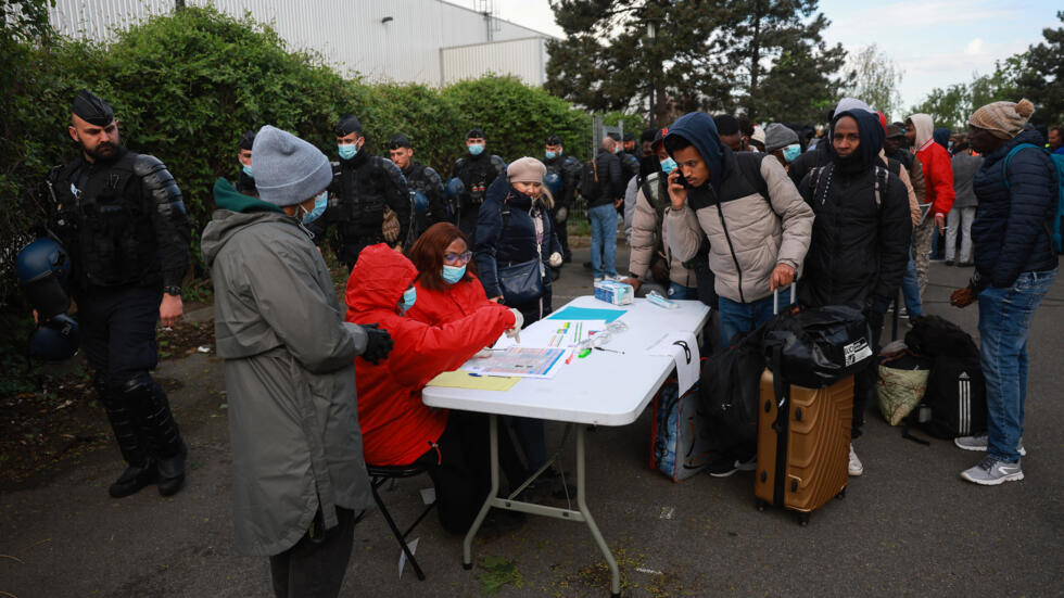 Le Plus Grand Squat de France au Sud de Paris Dispersé à 100 Jours des Jeux Olympiques !