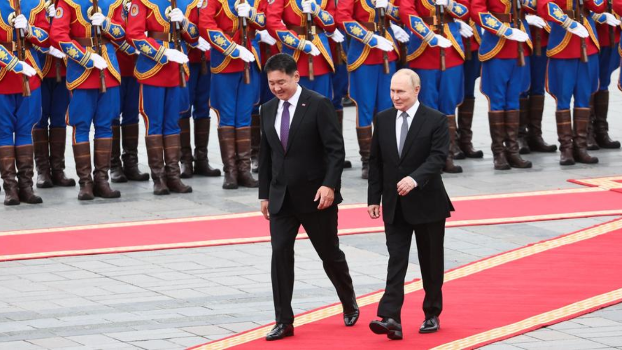 Vladimir Poutine effectue une visite officiel en Mongolie